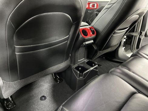 Used 2023 Jeep Wrangler Unlimited Sport AWD/4WD image 35
