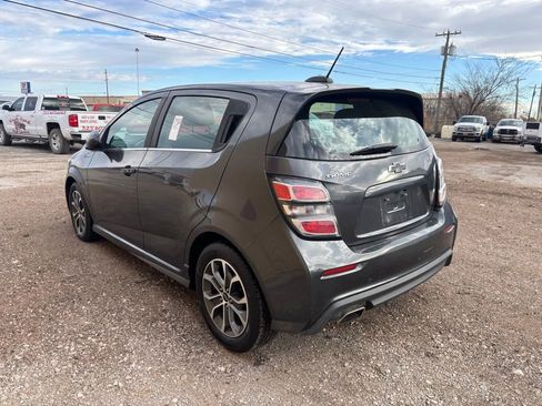 Used 2018 Chevrolet Sonic LT w/ Convenience Package image 5