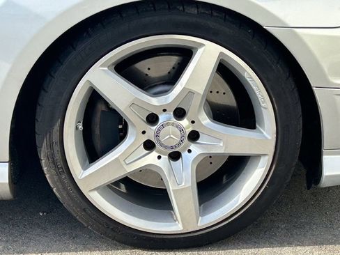 Used 2013 Mercedes-Benz SLK 250 image 7