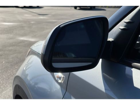 Used 2021 Hyundai Venue SE image 20