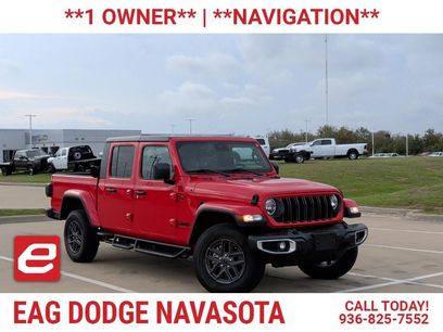 Used 2024 Jeep Gladiator Sport