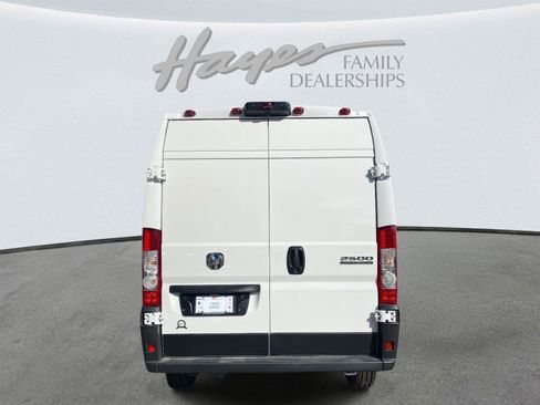 Used 2025 RAM ProMaster 2500 image 40