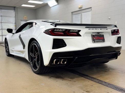 Used 2022 Chevrolet Corvette Stingray Preferred Cpe RWD image 7