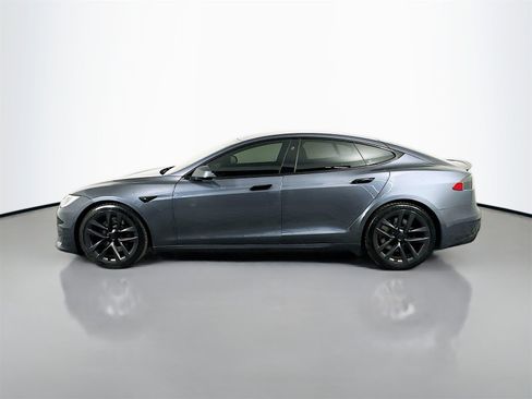 Used 2021 Tesla Model S Plaid image 4