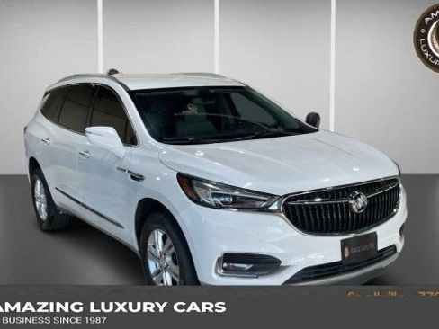 Used 2019 Buick Enclave Essence FWD image 1