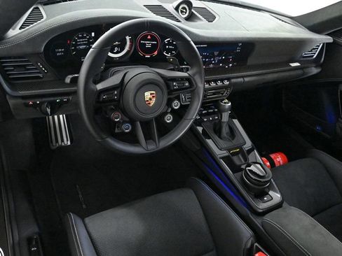 Certified 2025 Porsche 911 GT3 RS image 4