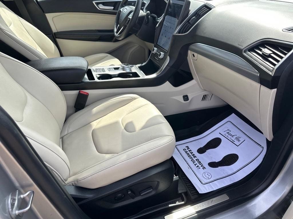 Used 2021 Ford Edge Titanium w/ Cargo Accessory Package AWD/4WD image 19