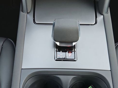 New 2026 Land Rover Discovery Sport Landmark image 20