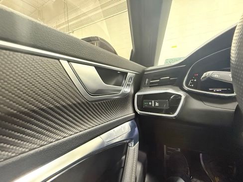 Used 2020 Audi S6 Premium Plus w/ S Sport Package AWD/4WD image 30