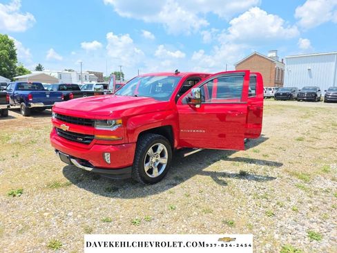 Used 2018 Chevrolet Silverado 1500 LT w/ All Star Edition AWD/4WD image 27