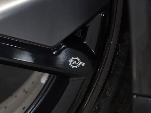 Used 2024 Jaguar F-PACE SVR image 25