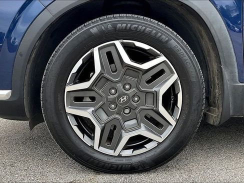 Used 2023 Hyundai Santa Fe Limited FWD image 8