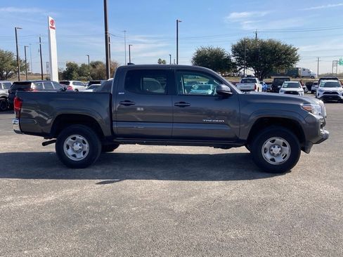 Used 2023 Toyota Tacoma SR5 image 4