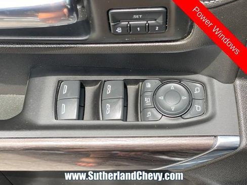 Used 2022 Chevrolet Silverado 2500 LTZ w/ Gooseneck/5TH Wheel Package AWD/4WD image 20