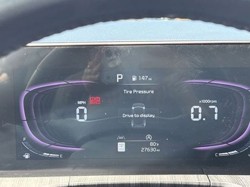 Used 2024 Kia Telluride EX image 23