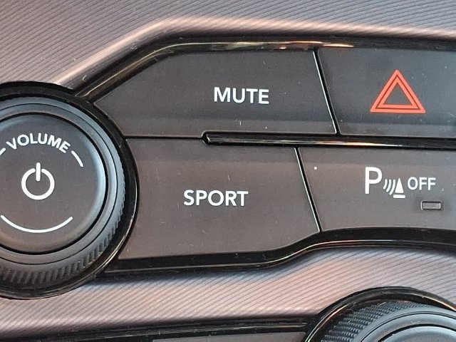 Used 2019 Dodge Challenger R/T w/ Cold Weather Group RWD image 23