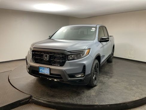 New 2026 Honda Ridgeline Black Edition image 3