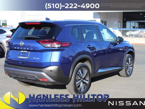Used 2023 Nissan Rogue SL image 7
