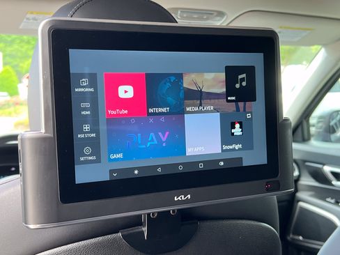 Used 2022 Kia Telluride S FWD image 31