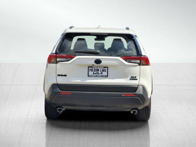 Used 2024 Toyota RAV4 XLE w/ Convenience Package AWD/4WD image 5