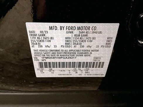 Used 2023 Ford Explorer Limited w/ Limited Technology Package image 34