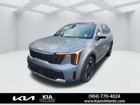 New 2025 Kia Sorento EX w/ EX Panoramic Sunroof Package image 4
