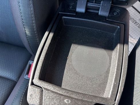 Used 2019 Toyota Corolla L image 22