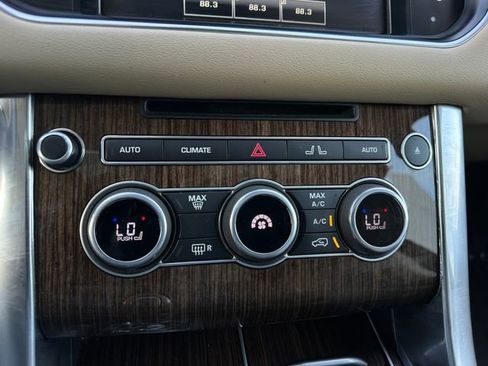 Used 2016 Land Rover Range Rover Sport HSE image 31