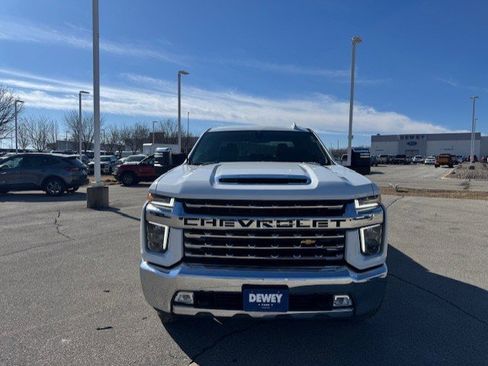 Used 2023 Chevrolet Silverado 2500 LTZ image 2