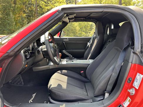 Used 2007 MAZDA MX-5 Miata Touring image 11