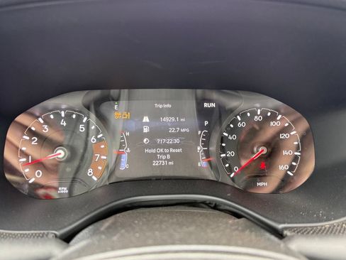 Used 2025 Jeep Compass Trailhawk AWD/4WD image 15