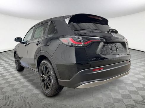 New 2027 Honda HR-V Sport image 4