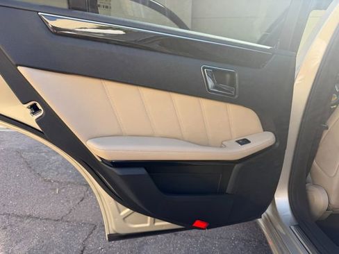 Used 2011 Mercedes-Benz E 550 Sedan w/ Premium 1 Pkg image 23