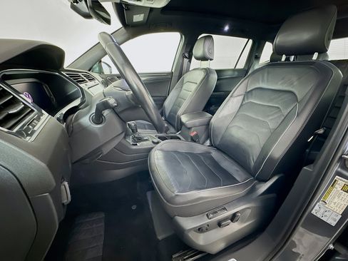 Used 2021 Volkswagen Tiguan SEL Premium R-Line image 13