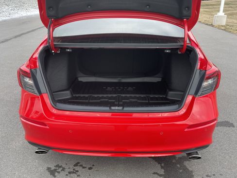 Used 2024 Honda Civic Touring image 5