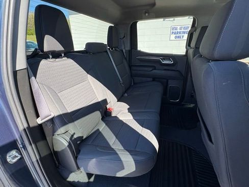 Used 2022 Chevrolet Silverado 1500 LT image 26