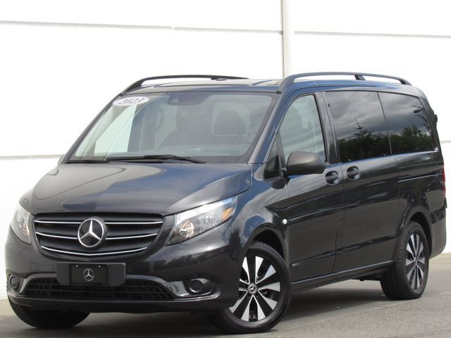 Used 2023 Mercedes-Benz Metris Passenger image 1