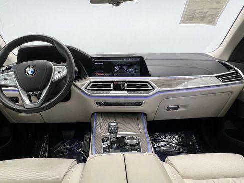 Used 2022 BMW X7 xDrive40i w/ Executive Package AWD/4WD image 11