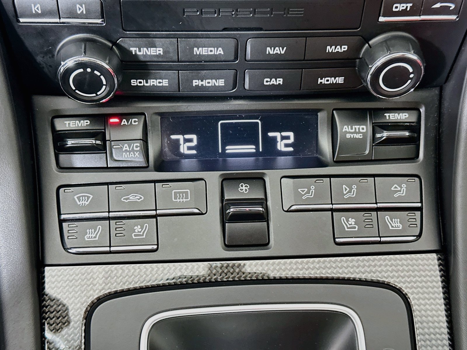 Certified 2017 Porsche 911 Carrera GTS RWD image 27