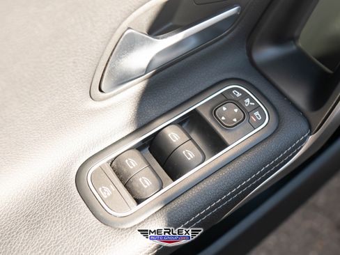 Used 2025 Mercedes-Benz CLA 250 image 38