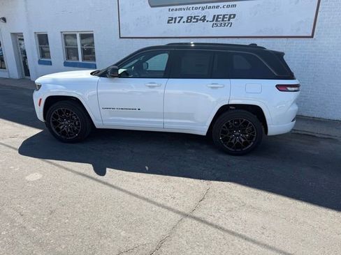 New 2026 Jeep Grand Cherokee Summit AWD/4WD image 7
