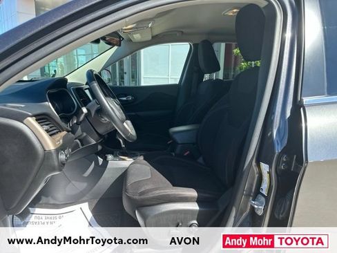 Used 2016 Jeep Cherokee Latitude w/ Comfort/Convenience Group AWD/4WD image 10