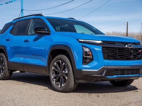 New 2026 Chevrolet Equinox RS FWD image 3