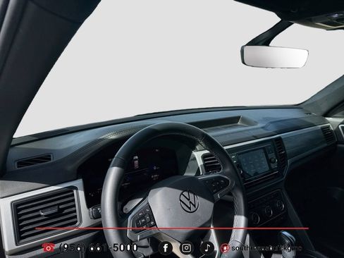 Used 2023 Volkswagen Atlas Cross Sport SE FWD image 12
