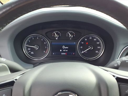 Certified 2023 Buick Enclave Essence image 19