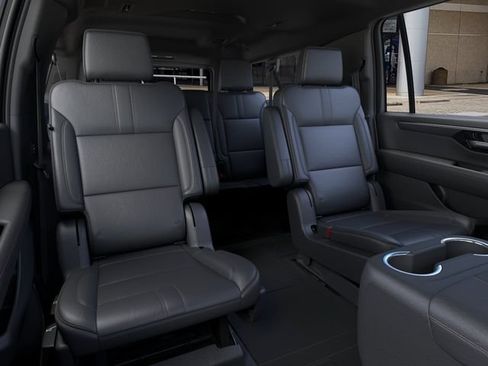 New 2026 Chevrolet Suburban RST w/ Comfort Package AWD/4WD image 17