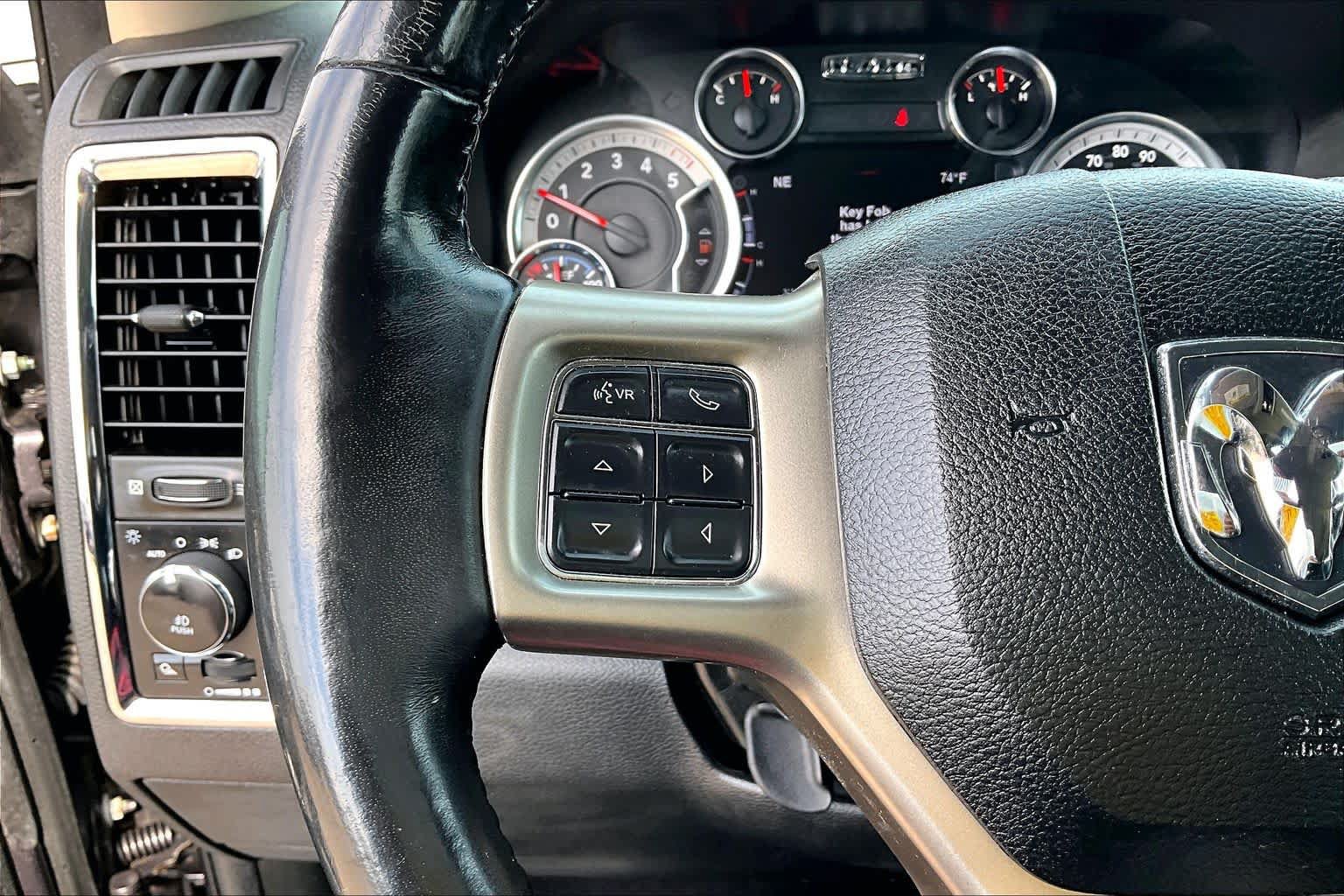 Used 2018 RAM 1500 Laramie w/ Convenience Group AWD/4WD image 24