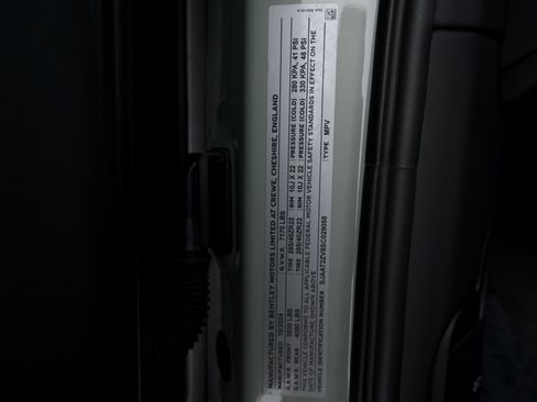 Certified 2025 Bentley Bentayga image 51