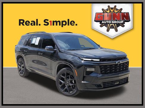 Certified 2025 Chevrolet Traverse RS w/ LPO, Floor Liner Package AWD/4WD image 1