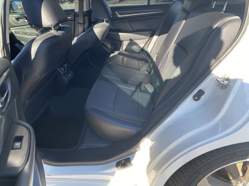 Used 2018 Subaru Legacy 3.6R Limited image 18